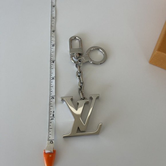 Louis Vuitton Key Chain - Purse Charm - Phone Charm - Picture 5 of 7